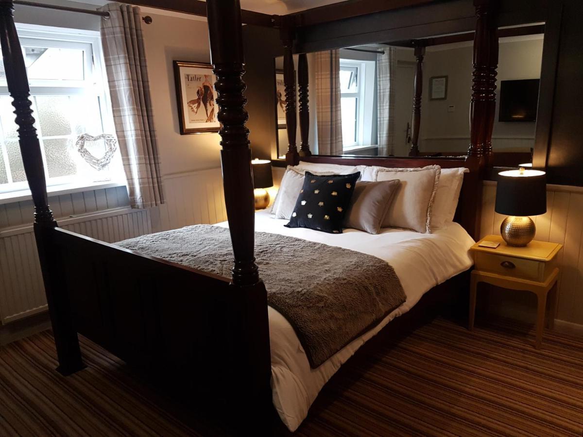 The Windmill Hotel Скарбъро Екстериор снимка
