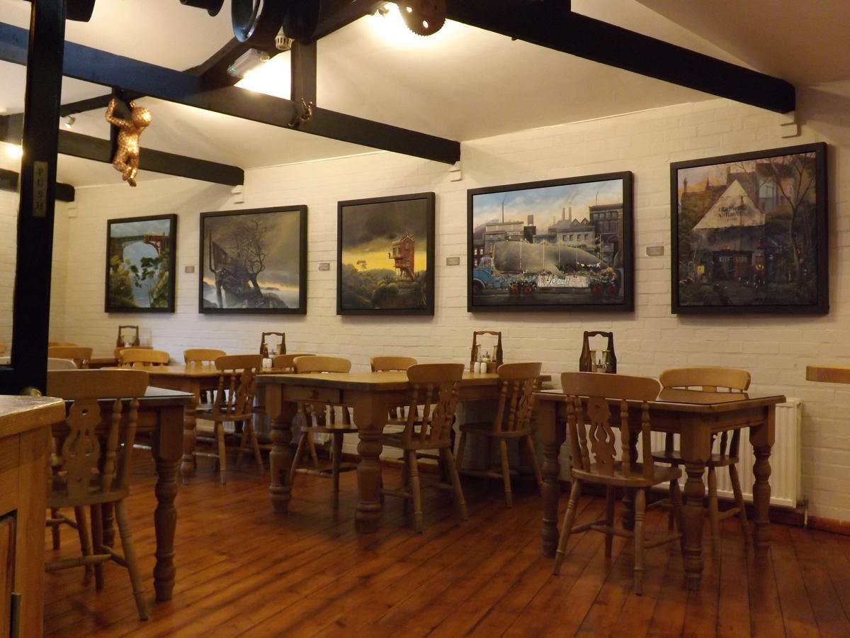 The Windmill Hotel Скарбъро Екстериор снимка