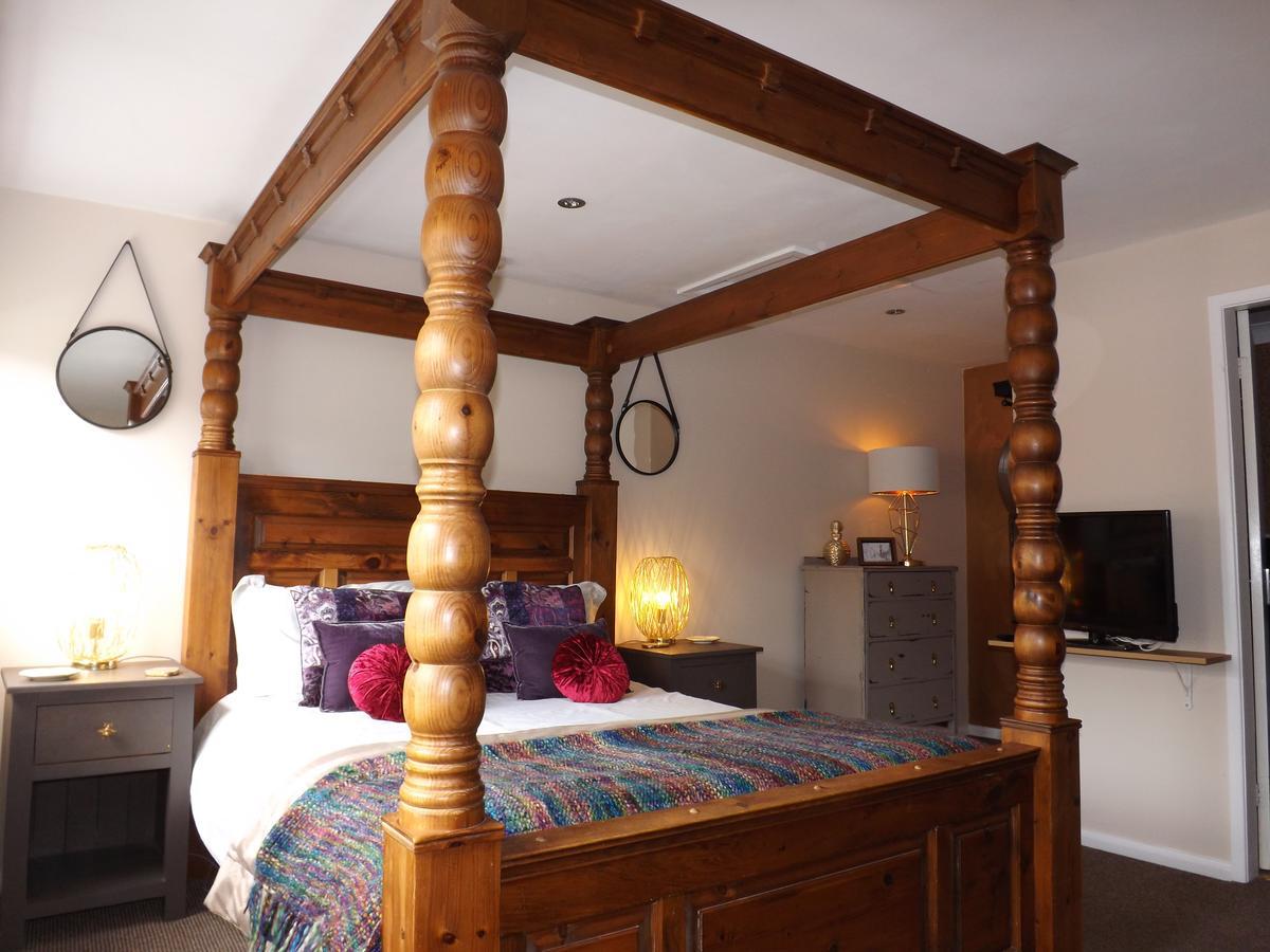 The Windmill Hotel Скарбъро Екстериор снимка